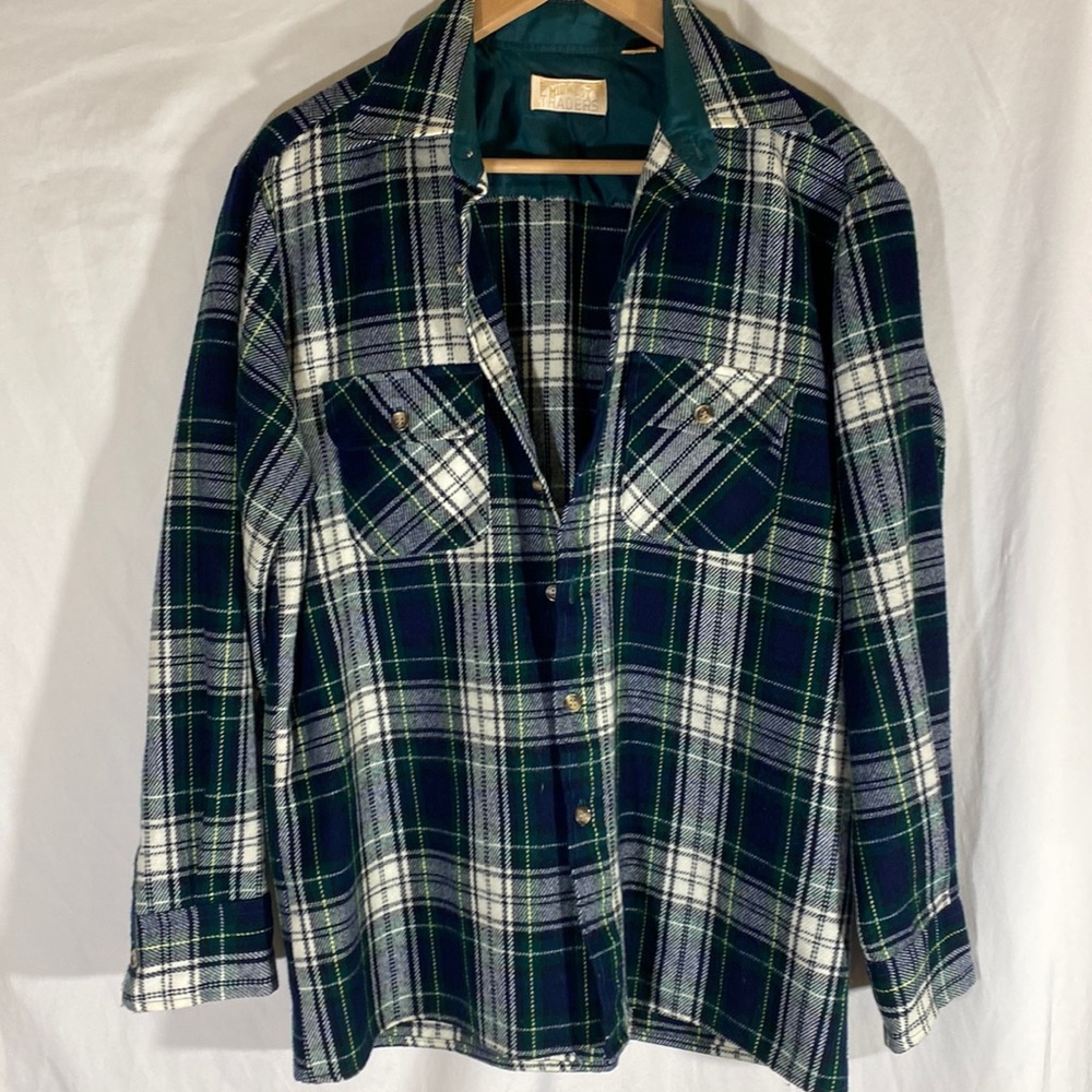 Woman’s button down top size Med.
